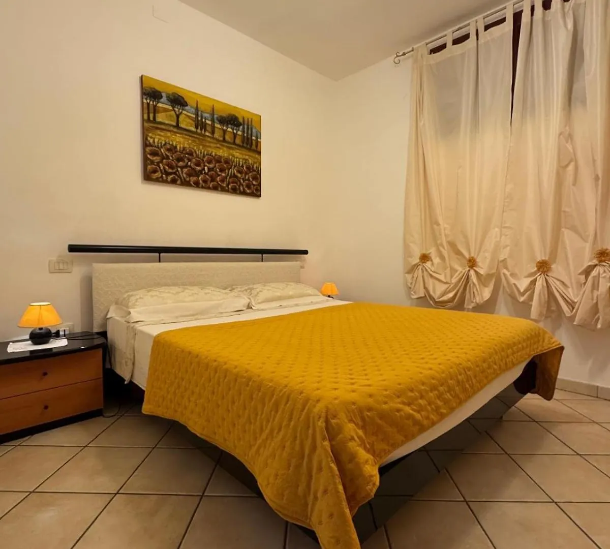 Appartamento Bilocale con ampio giardino Pula Italia